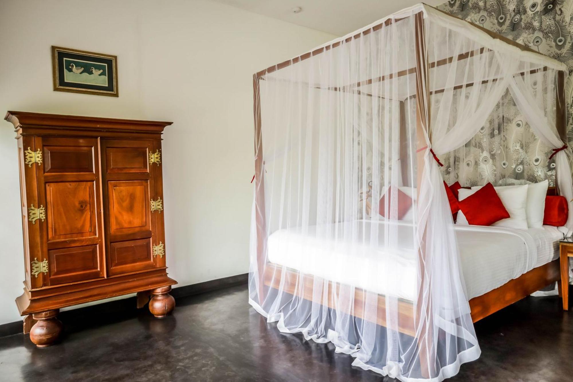 The Flame Tree Estate & Hotel Канді Номер фото
